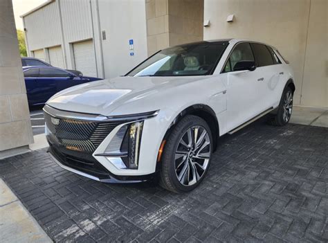 2024 Cadillac Lyriq-V Won’t Be More Powerful Than AWD Models: Report | Flipboard