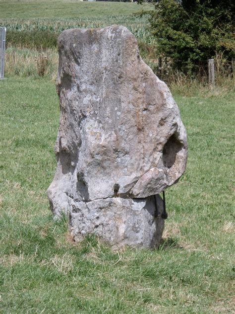 SCRAPTORS SCULPTURE GROUP: Sarsen stone Rabbit near Avebury a found object sculpture