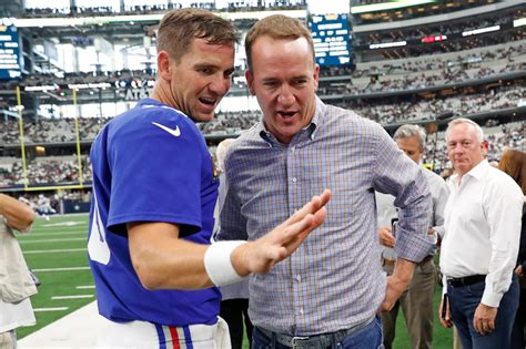 Peyton Manning, Eli Manning to call alternative 'MNF' for ESPN