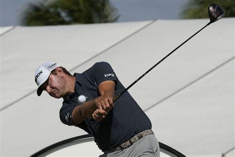 Lucas Glover illustrates key differences in golf balls that have been dialled back