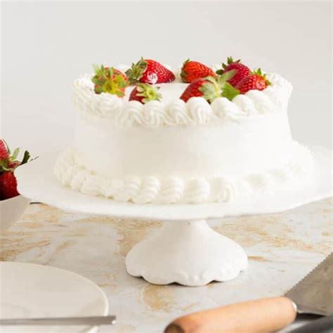 Genoise - Light and Airy Sponge Genoise Cake Recipe - Veena Azmanov Kitchen