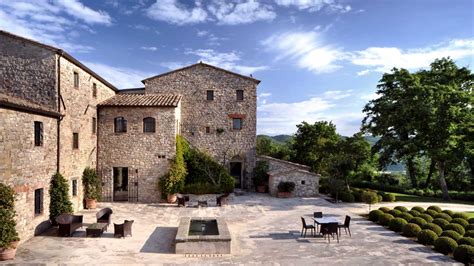 Villa Arrighi | Umbria Villa | Red Savannah