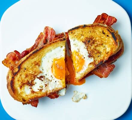 Egg-in-the-hole bacon sandwich recipe | BBC Good Food