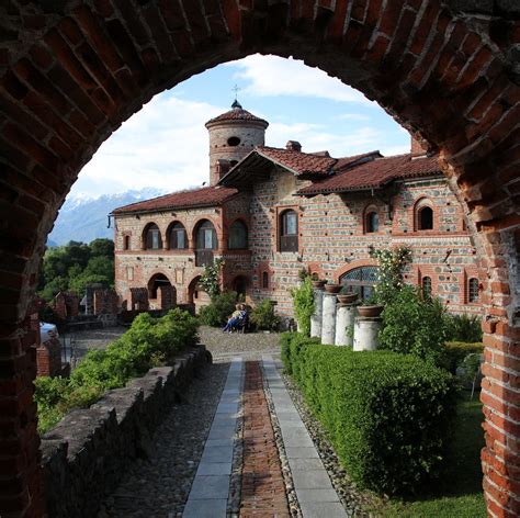 JoséGF1ST - visitheworld: Castello di Pavone / Italy (by...