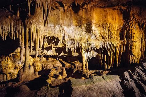 The world’s most incredible caves & caverns | loveexploring.com