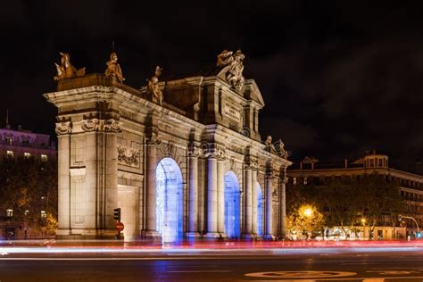 Puerta of Alcala in Madrid at Night on Christmas Time Editorial Photo - Image of monument ...