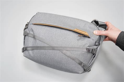 Peak Design Everyday Sling 10L V2 Review | Pack Hacker