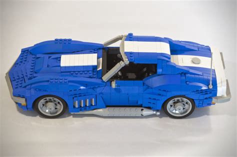 LEGO Corvette Stingray | HiConsumption