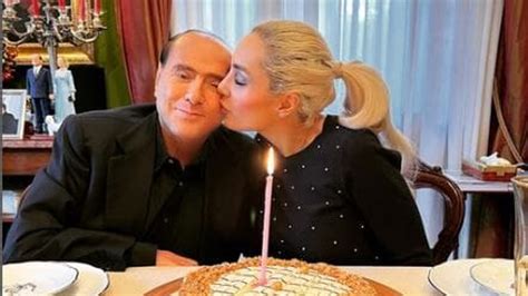 Il compleanno a due di Marta con l'amato quasi marito Berlusconi