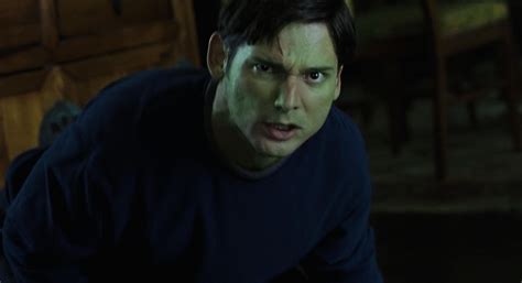 My favorite scene from Hulk (2003 film) : r/hulk