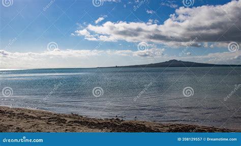 Mission Bay Beach Auckland New Zealand Stock Image - Image of sunlight ...