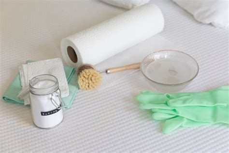 How to Clean Your Mattress Naturally