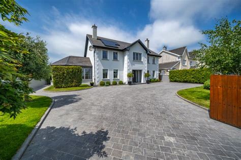 Houses for sale in Ireland - Ireland houses for sale - Primelocation