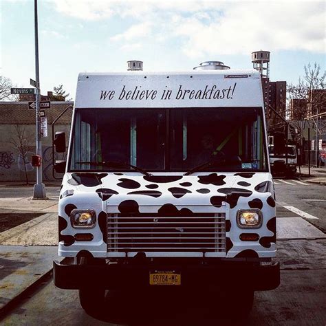 truck-front-the-breakfast-shack-food-truck-astoria-queens | We Heart Astoria