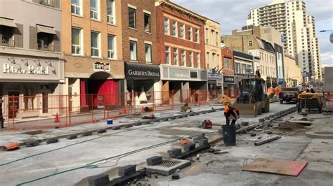 Dundas Street slated to re-open to traffic by early December | CBC News