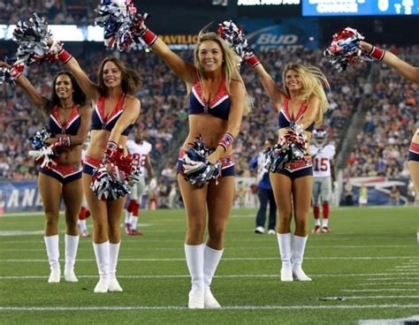 New England Patriots Cheerleaders - Paid Modeling Jobs