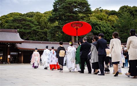 Japanese Traditional Wedding: All You Need to Know