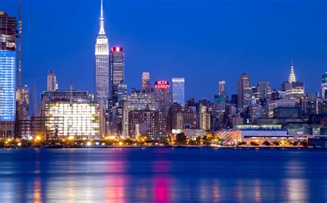 Image libre: paysage urbain, Ville, Skyline, gratte-ciel, architecture, Front de mer, crépuscule ...