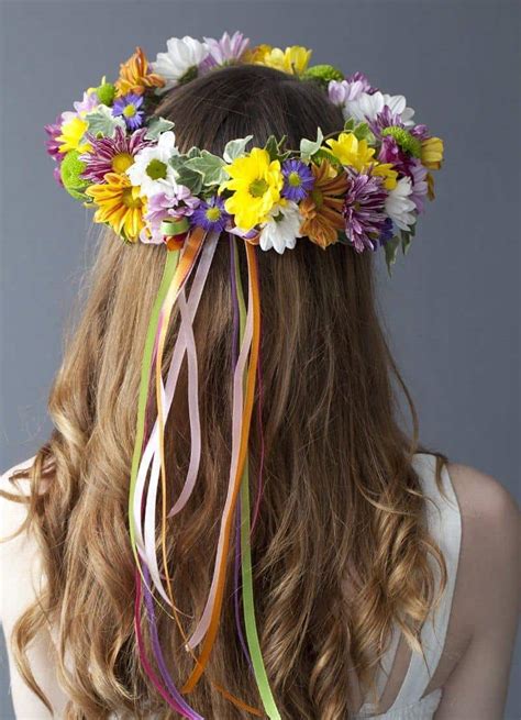 Get Ready To Welcome Spring With Fun 18 DIY Floral Crowns