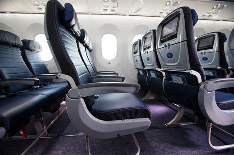 What Is United MileagePlus Elite Status Worth? [Seating & Upgrades]