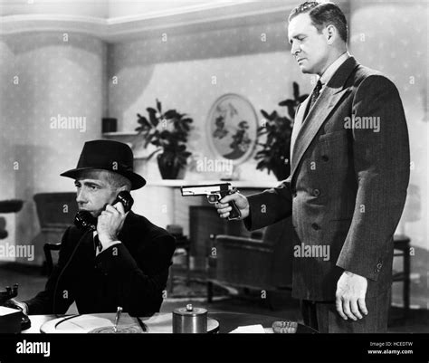 HIGH SIERRA, Humphrey Bogart, Barton MacLane, 1941 Stock Photo - Alamy