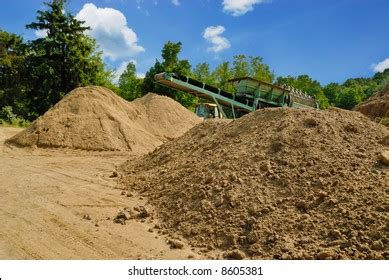 20,221 Construction Dirt Pile Images, Stock Photos, 3D objects, & Vectors | Shutterstock