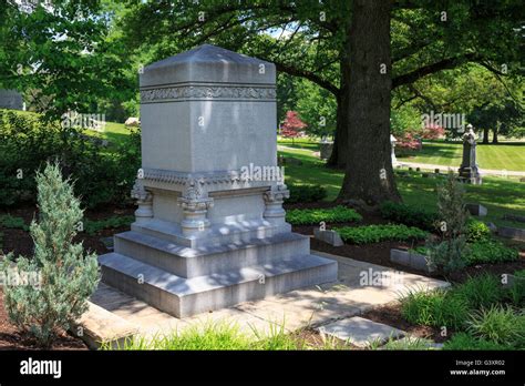 Grave of Mary Lord Harrison, wife of Benjamin Harrison Stock Photo - Alamy