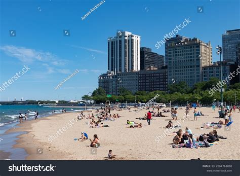 240 Oak Beach Chicago Images, Stock Photos & Vectors | Shutterstock