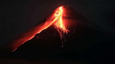 Mayon volcano eruption wreaking havoc on Philippine island could last for months - ABC News