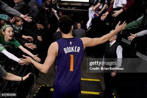 Devin Booker 70 Points Photos and Premium High Res Pictures - Getty Images