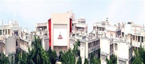 Parul University Vadodara Courses & Fees Structure 2024-25 Details