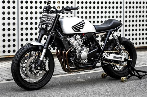 VTEC FOR VICTORY. A Honda CB400F Street Tracker from Mandrill Garage ...