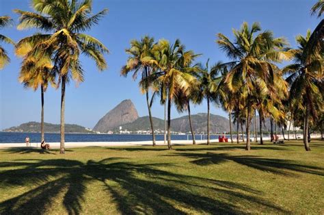 Praia do Flamengo - Rio Film Commission