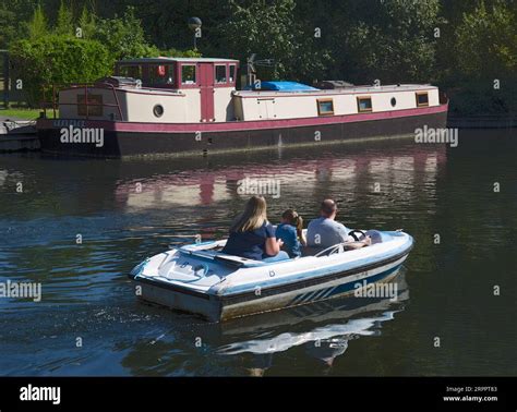 Electric Boat Hire River Lea Broxbourne Hertfordshire Stock Photo - Alamy