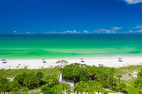 Lido Key Beach is Sarasota's Best Beach | Lido Key Vacations
