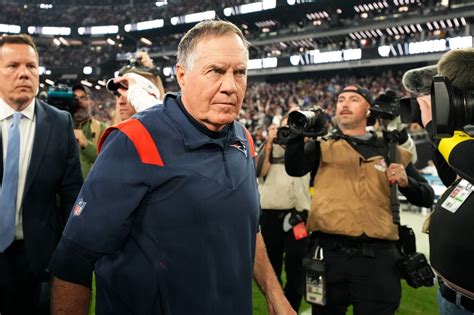 Here’s what Bill Belichick told Patriots after Sunday’s devastating ...