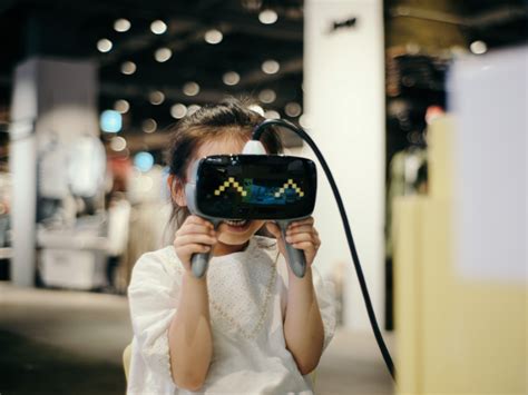 How AR & VR are Becoming The Future of The Gaming Industry? - AppStudio