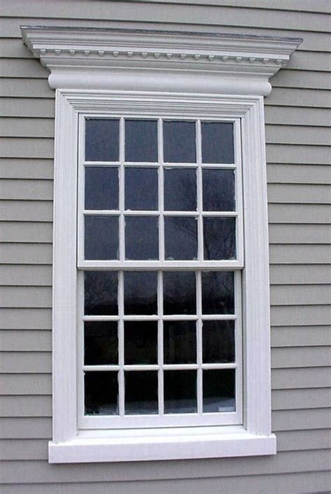 12 over 12 windows - Google Search | Window trim exterior, House ...