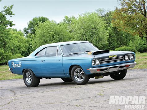 1969 Plymouth Road Runner - Blast From The Past - Mopar Muscle Magazine