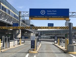 Toronto Pearson International Airport (YYZ) Parking | ParkWhiz