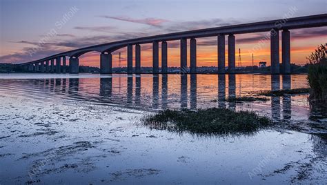 Orwell Bridge Sunset by James Langlois – AnythingSuffolk – a range of Suffolk printed gifts