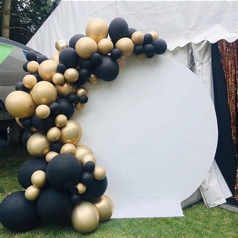135-Piece Black and Gold Metallic Balloon Garland Arch Kit | DIY Balloon Arches on Amazon ...