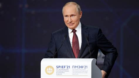 Putin says foreigners can get vaccinated against Covid in Russia