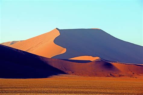 Visit the Sossusvlei Dunes in Namibia - Complete Guide - STINGY NOMADS