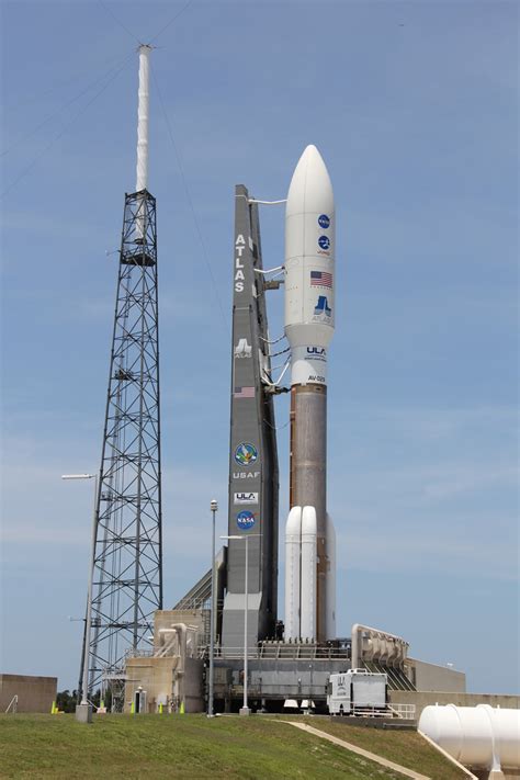 Juno Jupiter Orbiter poised at Launch Pad for Aug. 5 Blastoff - Universe Today