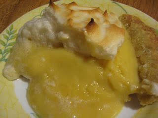 Carrie S. Forbes - Gingerlemongirl.com: Daring Baker's Challenge #1 - Lemon Meringue Pie
