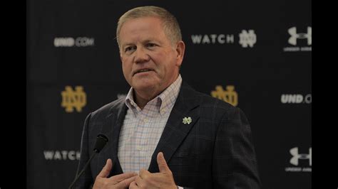 Brian Kelly Press Conference Syracuse - YouTube