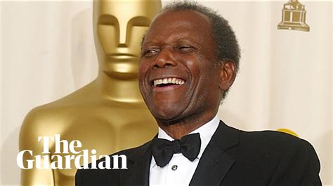 A 'most memorable moment': Sidney Poitier accepts 2002 honorary Oscar - The Global Herald