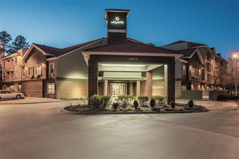 La Quinta Inn & Suites by Wyndham Flagstaff | Flagstaff, AZ Hotels