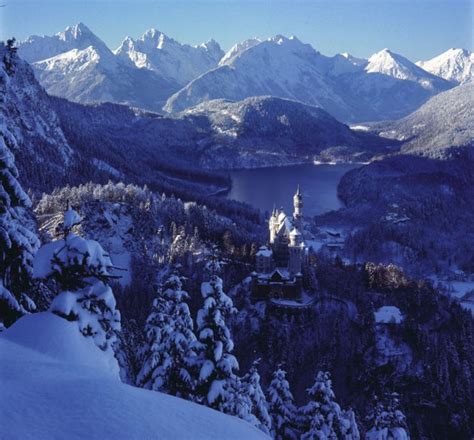 Visit the famous royal castles of the Allgäu